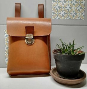 création sacs et besaces cognac