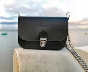 sacs et cartables cuir rétro ile de ré